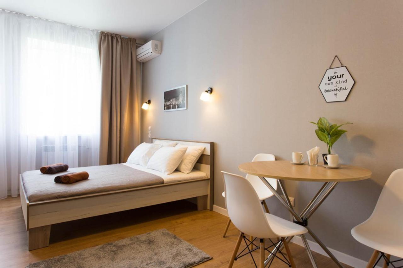 Modern Studio Beside Metro Yaroslava Mudroho, Universytet - Chernyshevska Str 95-7 คาร์คิฟ ภายนอก รูปภาพ