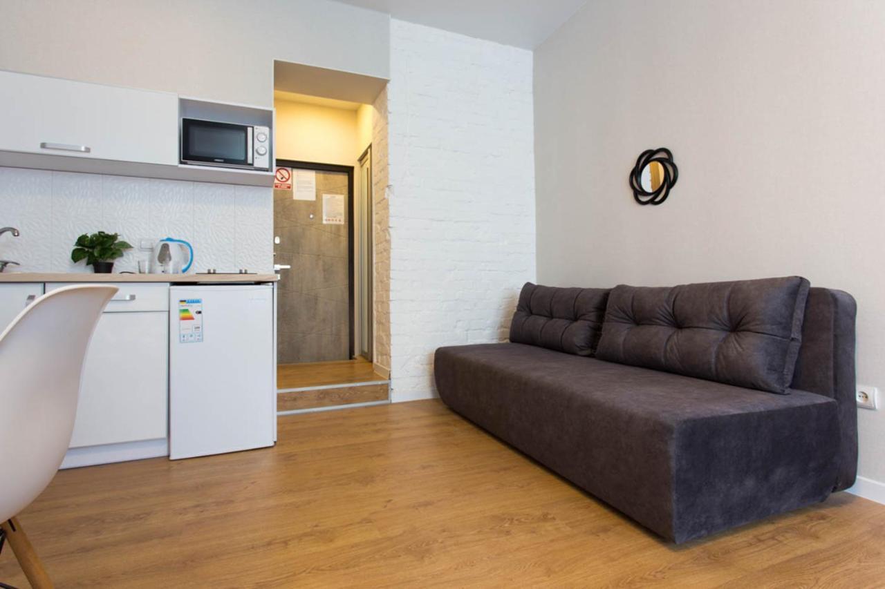 Modern Studio Beside Metro Yaroslava Mudroho, Universytet - Chernyshevska Str 95-7 คาร์คิฟ ภายนอก รูปภาพ