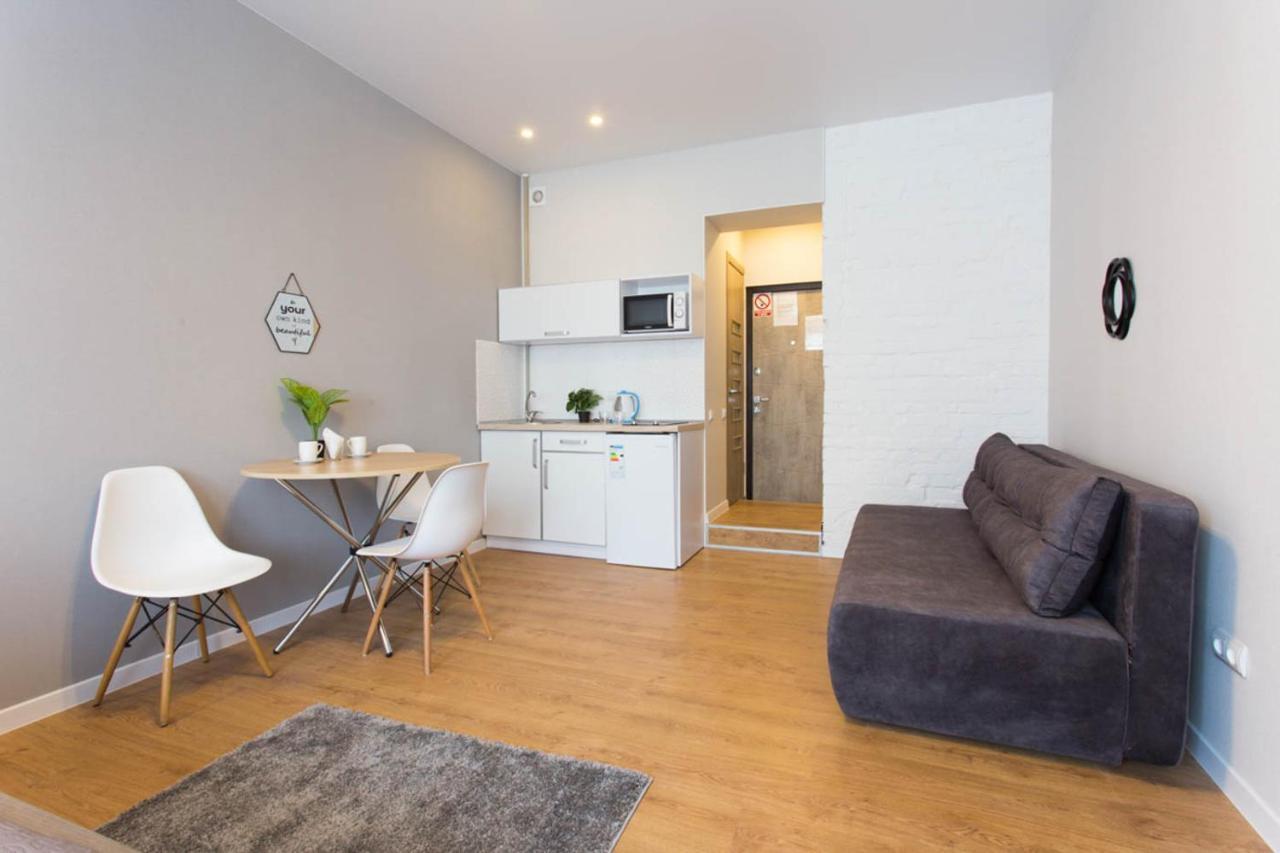 Modern Studio Beside Metro Yaroslava Mudroho, Universytet - Chernyshevska Str 95-7 คาร์คิฟ ภายนอก รูปภาพ