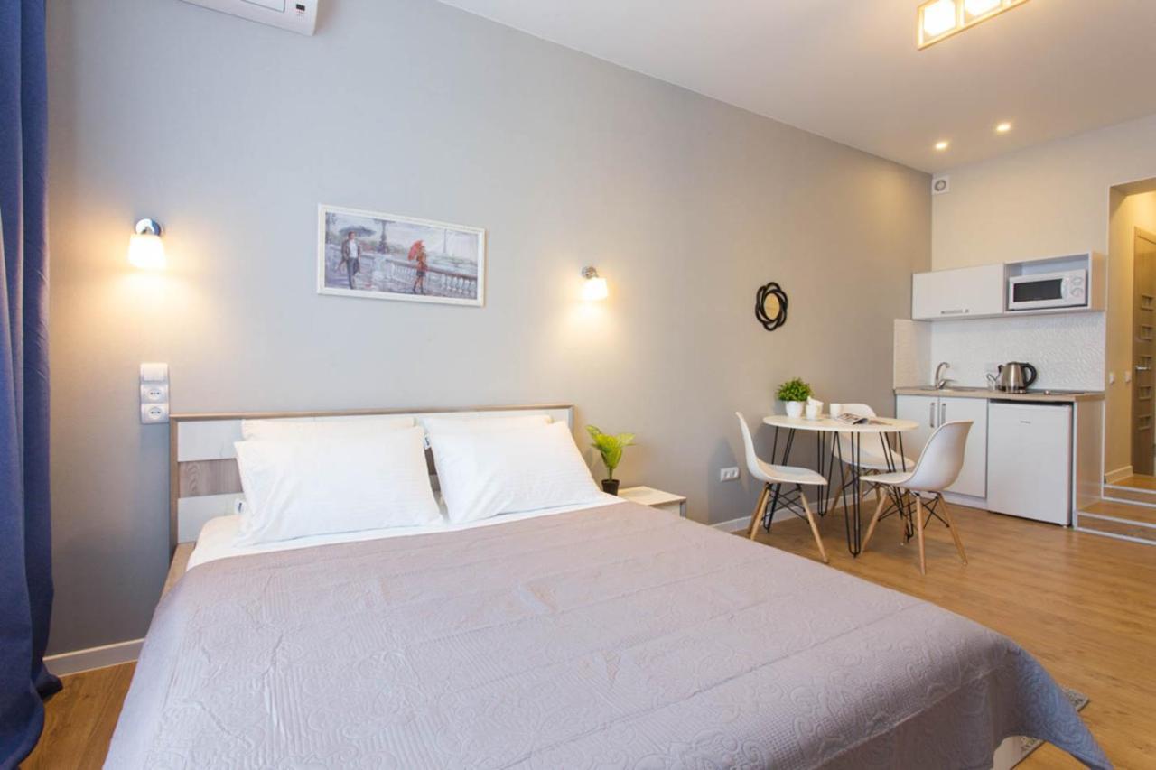 Modern Studio Beside Metro Yaroslava Mudroho, Universytet - Chernyshevska Str 95-7 คาร์คิฟ ภายนอก รูปภาพ