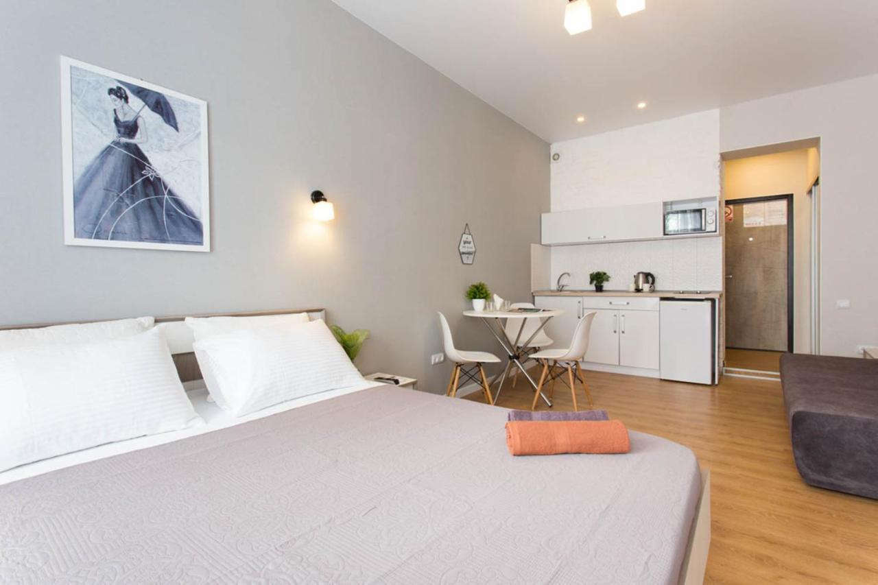 Modern Studio Beside Metro Yaroslava Mudroho, Universytet - Chernyshevska Str 95-7 คาร์คิฟ ภายนอก รูปภาพ
