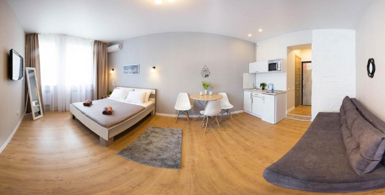 Modern Studio Beside Metro Yaroslava Mudroho, Universytet - Chernyshevska Str 95-7 คาร์คิฟ ภายนอก รูปภาพ