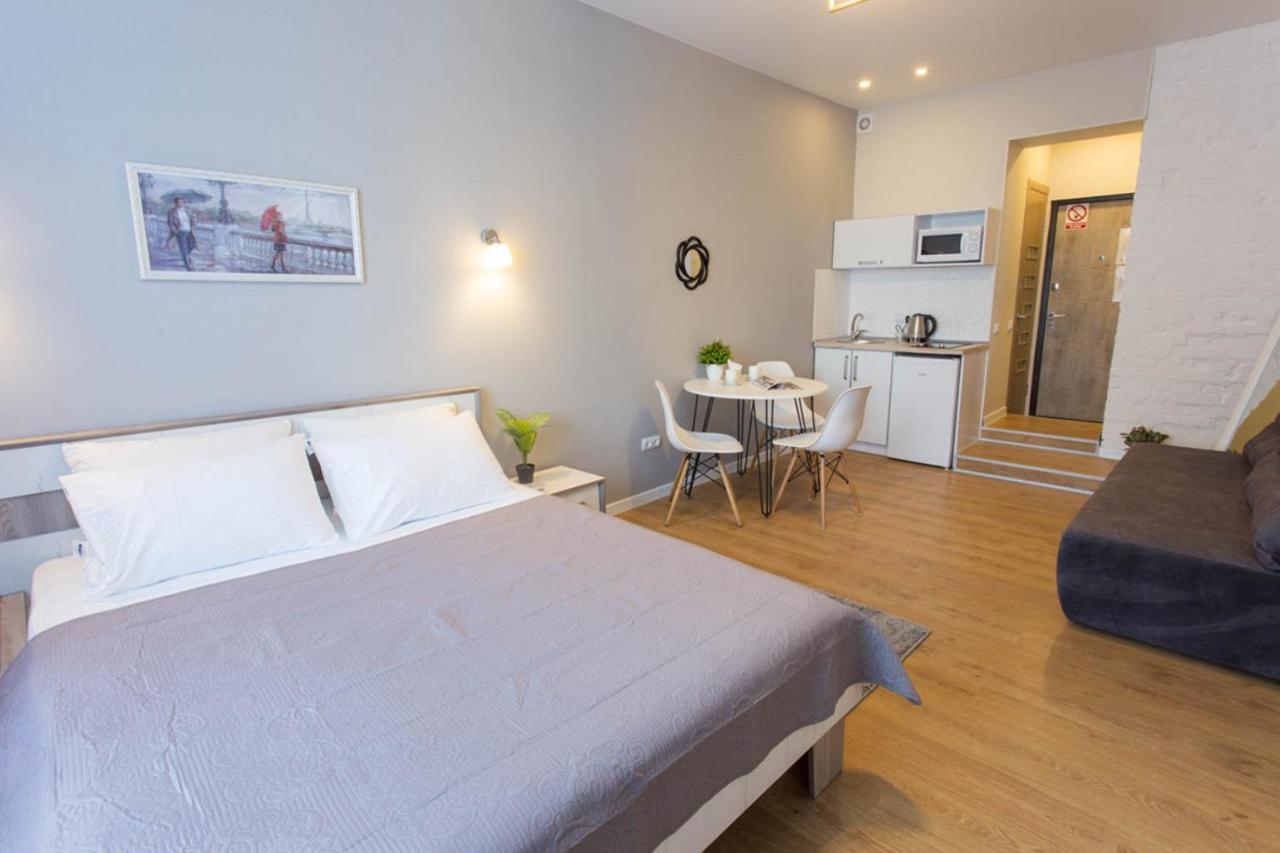 Modern Studio Beside Metro Yaroslava Mudroho, Universytet - Chernyshevska Str 95-7 คาร์คิฟ ภายนอก รูปภาพ